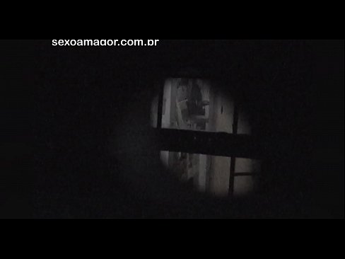 ❤️ Blondie bliver hemmeligt videooptaget af en voyeur fra nabolaget gemt bag hule mursten ️❌ Porno vk at da.cassino-vulkan646.ru ️