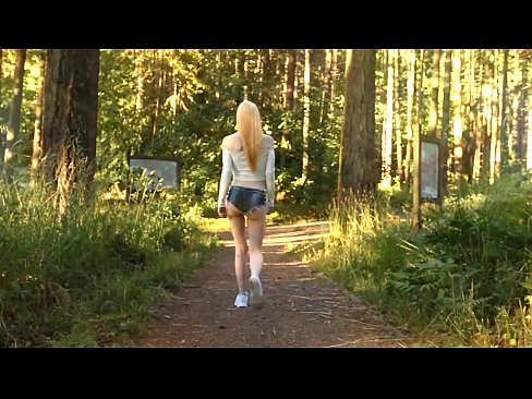 ❤️ Smuk kvinde bevæger sig langsomt, ikke nøgen video ️❌ Porno vk at da.cassino-vulkan646.ru ️